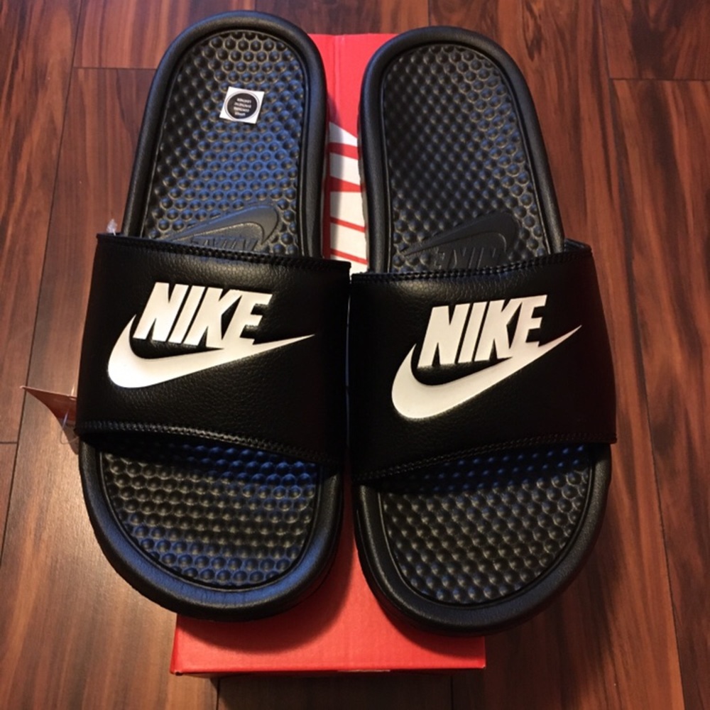 Men’s Nike Benassi JDI - Picture 1 of 2